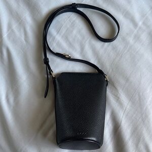 Ecco Black Leather Crossbody Pot Bag